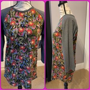 RANDY BY LULAROE T-SHIRT.             B-186